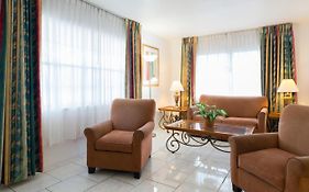 Carriage House Resort